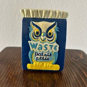 Vintage Owl Coin Holder